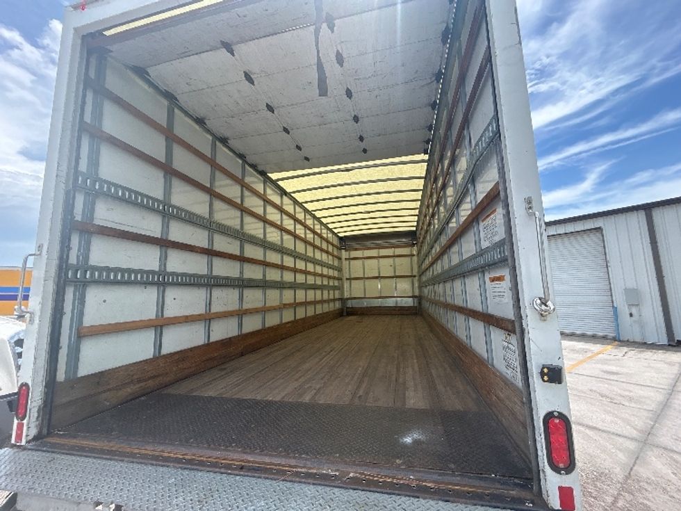 Medium Duty Box Truck-Light and Medium Duty Trucks-International-2020-MV607-Orlando-FL-134,328\n\t\tmiles-$ 53,000 - Image 11