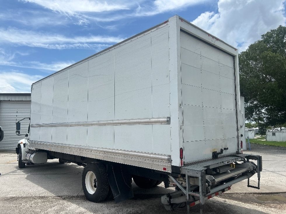 Medium Duty Box Truck-Light and Medium Duty Trucks-International-2020-MV607-Orlando-FL-134,328\n\t\tmiles-$ 53,000 - Image 6