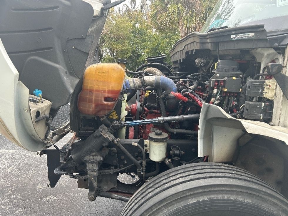 Medium Duty Box Truck-Light and Medium Duty Trucks-International-2020-MV607-Orlando-FL-364,977\n\t\tmiles-$ 10,000 - Image 23