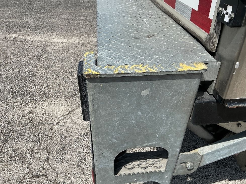 Medium Duty Box Truck-Light and Medium Duty Trucks-International-2020-MV607-Orlando-FL-60,514\n\t\tmiles-$ 50,000 - Image 32