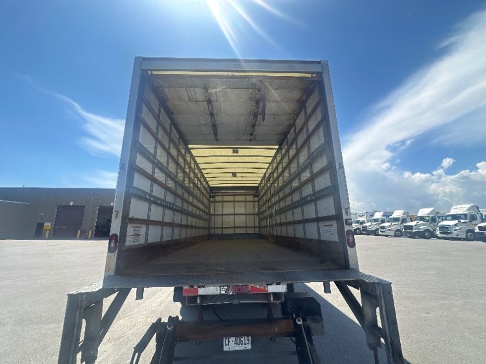 Medium Duty Box Truck-Light and Medium Duty Trucks-International-2020-MV607-Oshawa-ON-317,434\n\t\tkm-$ 45,750 - Image 8