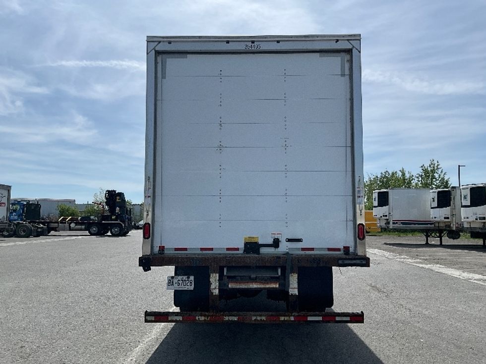 Medium Duty Box Truck-Light and Medium Duty Trucks-International-2020-MV607-Ottawa-ON-110,808\n\t\tkm-$ 64,000 - Image 7