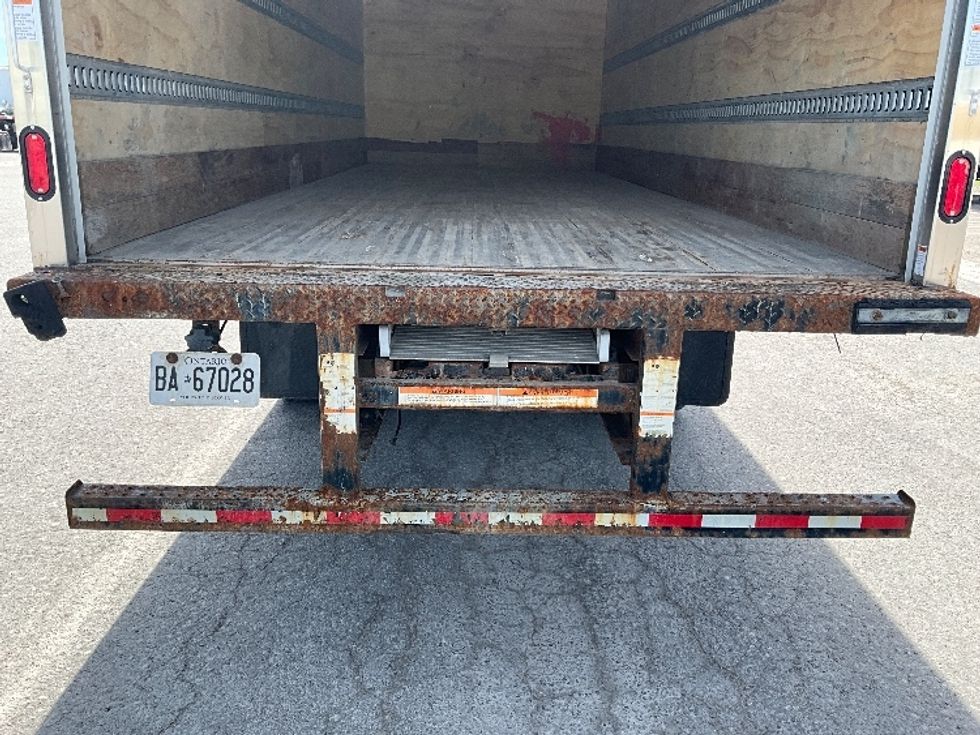 Medium Duty Box Truck-Light and Medium Duty Trucks-International-2020-MV607-Ottawa-ON-110,808\n\t\tkm-$ 64,000 - Image 9