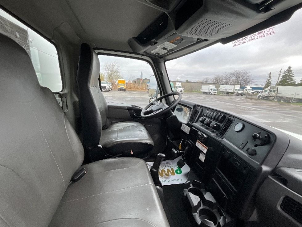 Medium Duty Box Truck-Light and Medium Duty Trucks-International-2020-MV607-Ottawa-ON-205,000\n\t\tkm-$ 70,500 - Image 21