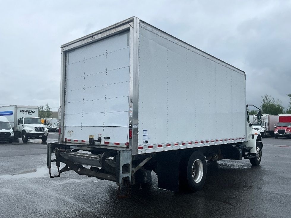Medium Duty Box Truck-Light and Medium Duty Trucks-International-2020-MV607-Ottawa-ON-208,418\n\t\tkm-$ 58,500 - Image 13
