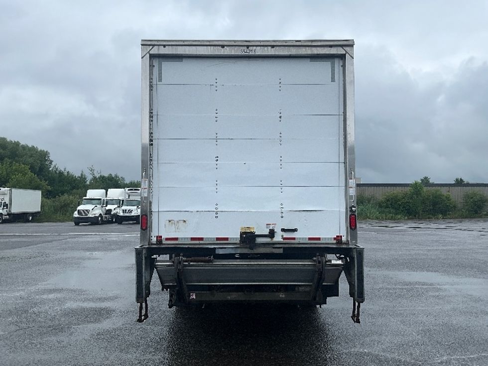 Medium Duty Box Truck-Light and Medium Duty Trucks-International-2020-MV607-Ottawa-ON-208,418\n\t\tkm-$ 58,500 - Image 7
