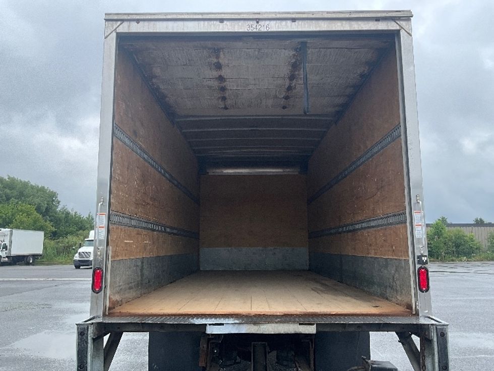 Medium Duty Box Truck-Light and Medium Duty Trucks-International-2020-MV607-Ottawa-ON-208,418\n\t\tkm-$ 58,500 - Image 8