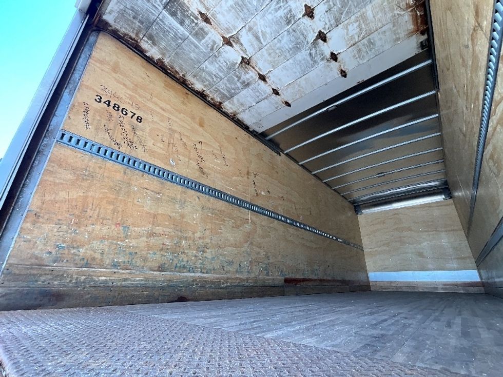 Medium Duty Box Truck-Light and Medium Duty Trucks-International-2020-MV607-Ottawa-ON-213,966\n\t\tkm-$ 56,750 - Image 10