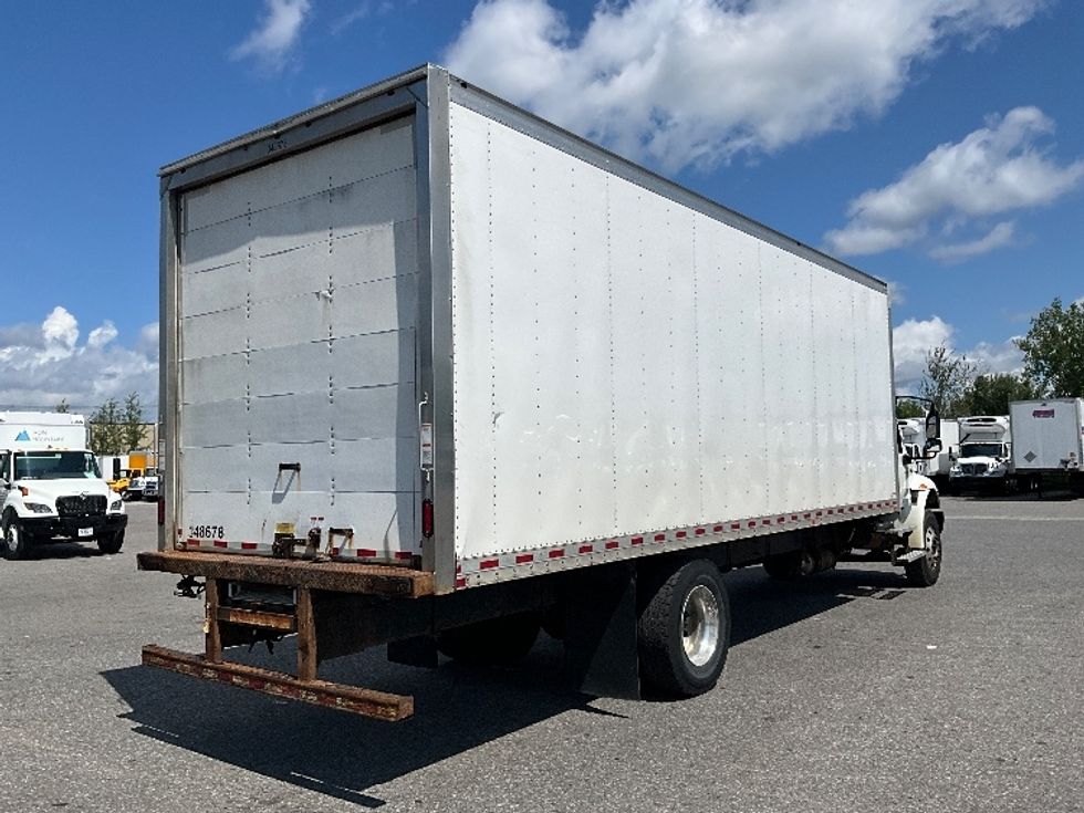 Medium Duty Box Truck-Light and Medium Duty Trucks-International-2020-MV607-Ottawa-ON-213,966\n\t\tkm-$ 56,750 - Image 12
