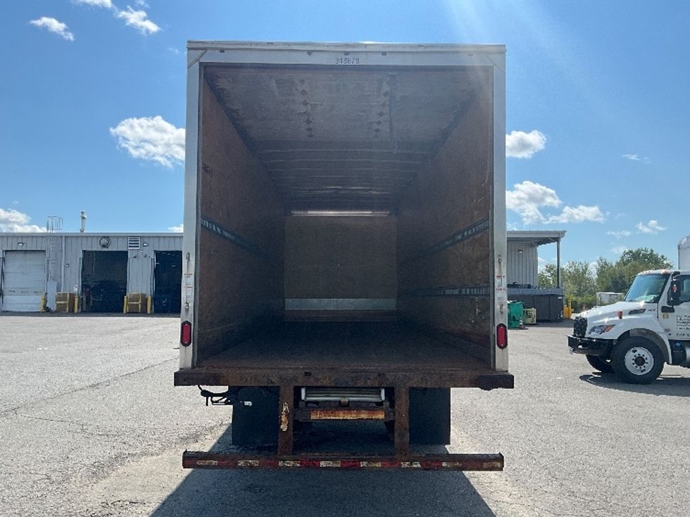 Medium Duty Box Truck-Light and Medium Duty Trucks-International-2020-MV607-Ottawa-ON-213,966\n\t\tkm-$ 56,750 - Image 8