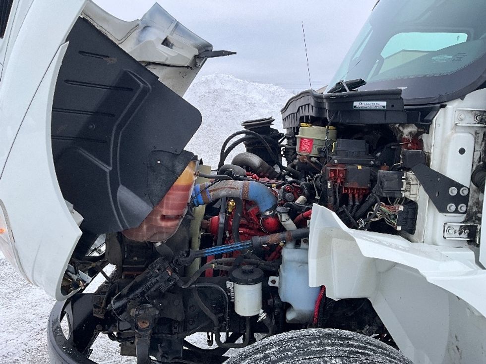 Medium Duty Box Truck-Light and Medium Duty Trucks-International-2020-MV607-Ottawa-ON-231,234\n\t\tkm-$ 56,500 - Image 24