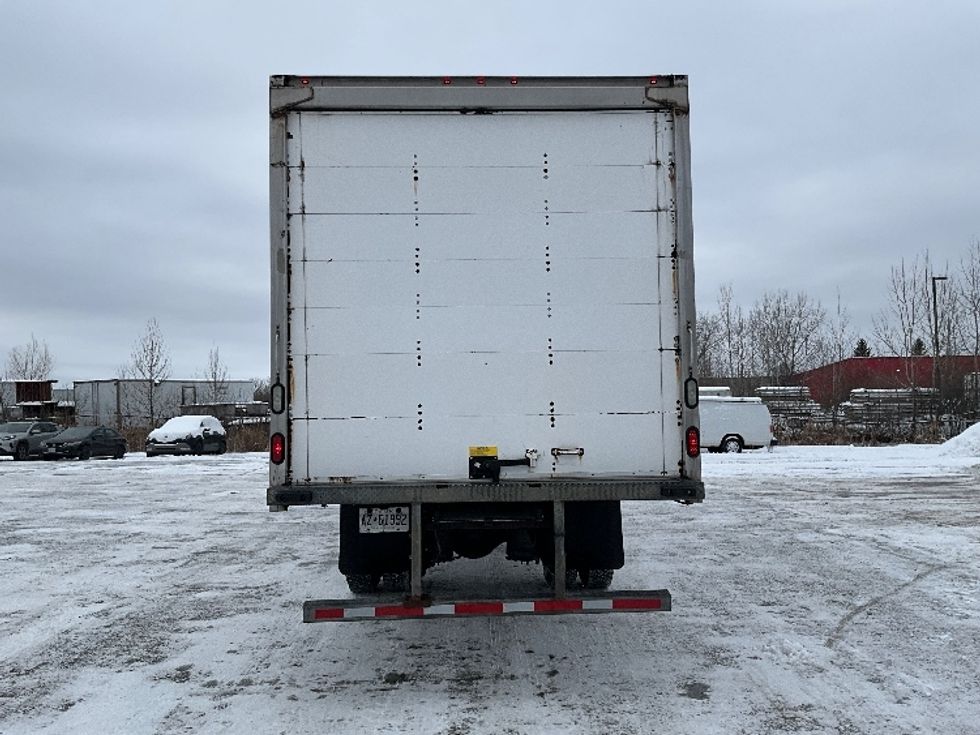 Medium Duty Box Truck-Light and Medium Duty Trucks-International-2020-MV607-Ottawa-ON-231,234\n\t\tkm-$ 56,500 - Image 7