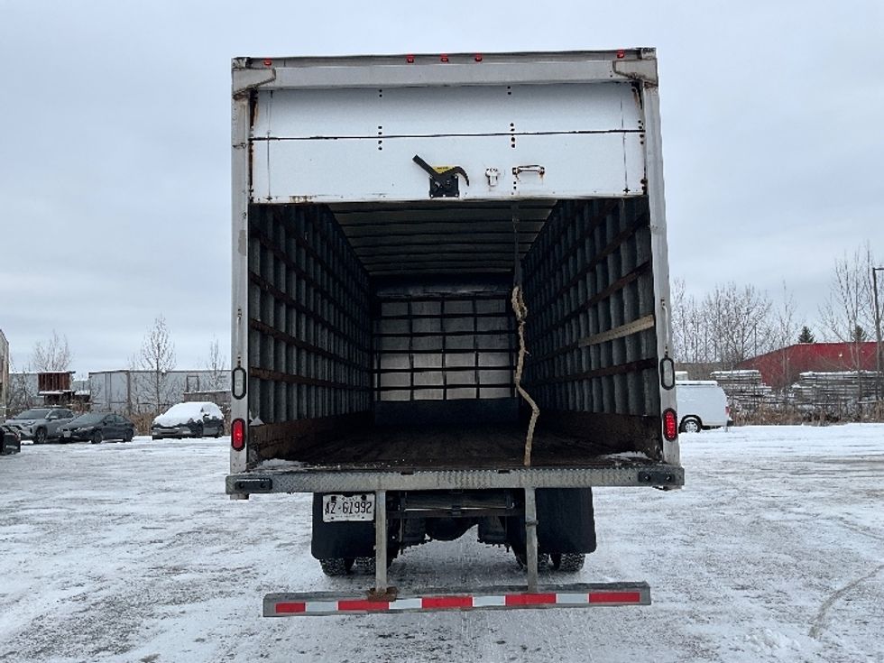 Medium Duty Box Truck-Light and Medium Duty Trucks-International-2020-MV607-Ottawa-ON-231,234\n\t\tkm-$ 56,500 - Image 8