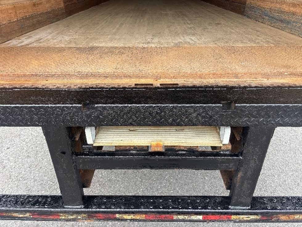 Medium Duty Box Truck-Light and Medium Duty Trucks-International-2020-MV607-Ottawa-ON-234,791\n\t\tkm-$ 55,000 - Image 10