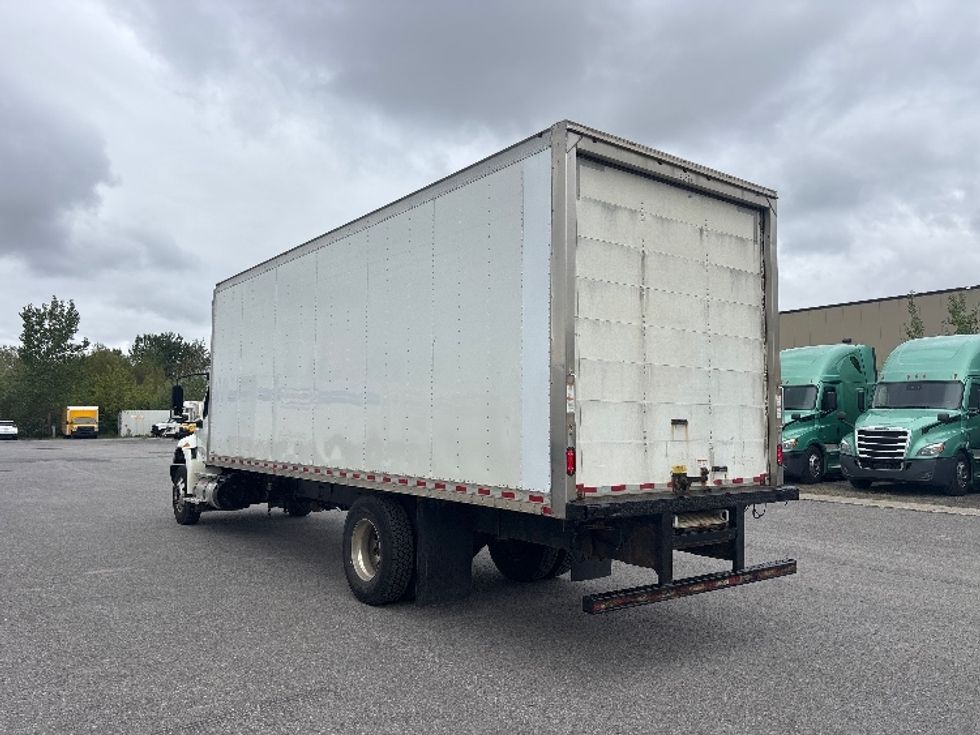 Medium Duty Box Truck-Light and Medium Duty Trucks-International-2020-MV607-Ottawa-ON-234,791\n\t\tkm-$ 55,000 - Image 6