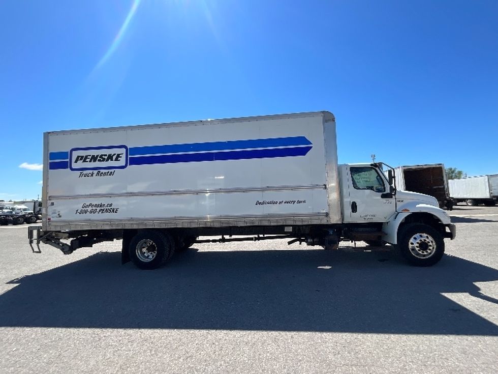 Medium Duty Box Truck-Light and Medium Duty Trucks-International-2020-MV607-Ottawa-ON-258,617\n\t\tkm-$ 56,750 - Image 15