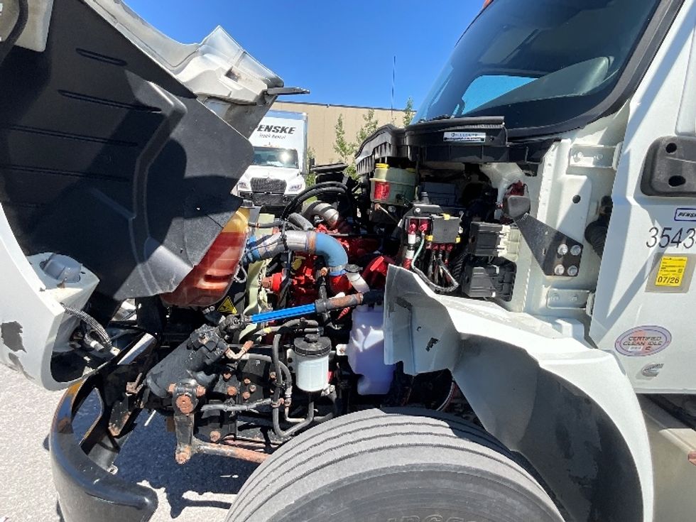 Medium Duty Box Truck-Light and Medium Duty Trucks-International-2020-MV607-Ottawa-ON-258,617\n\t\tkm-$ 56,750 - Image 24