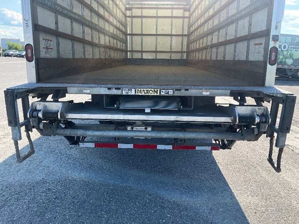 Medium Duty Box Truck-Light and Medium Duty Trucks-International-2020-MV607-Ottawa-ON-262,721\n\t\tkm-$ 62,500 - Image 10