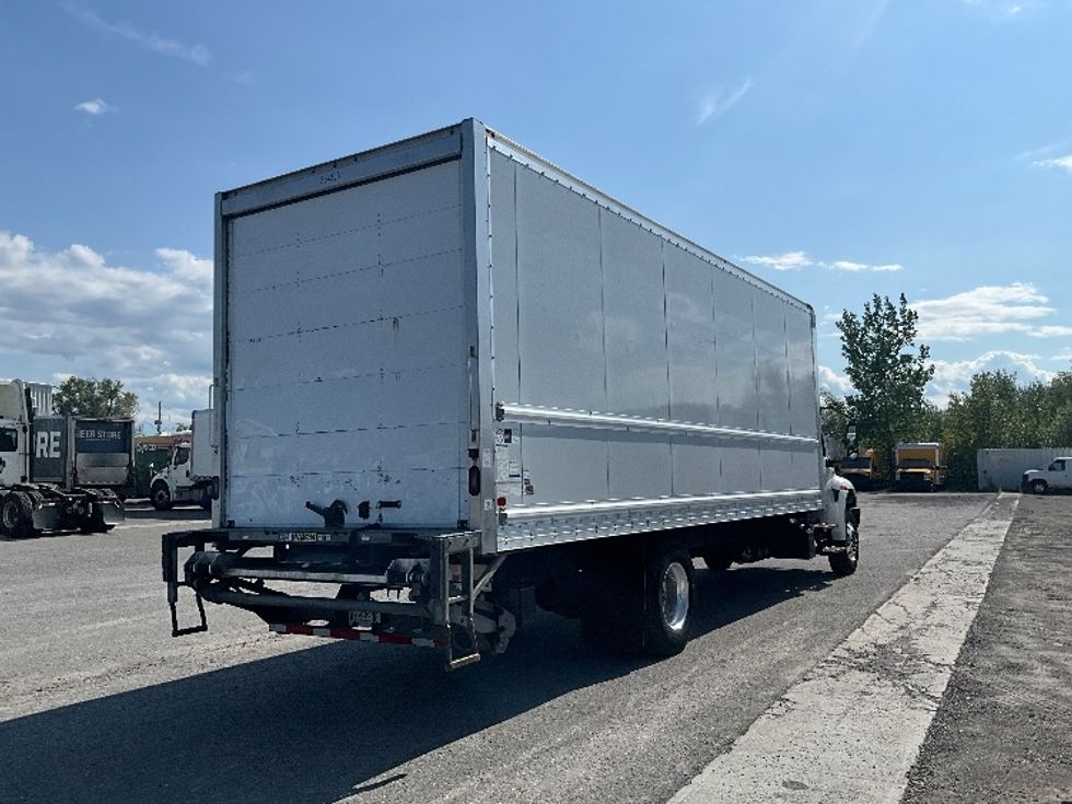Medium Duty Box Truck-Light and Medium Duty Trucks-International-2020-MV607-Ottawa-ON-262,721\n\t\tkm-$ 62,500 - Image 13