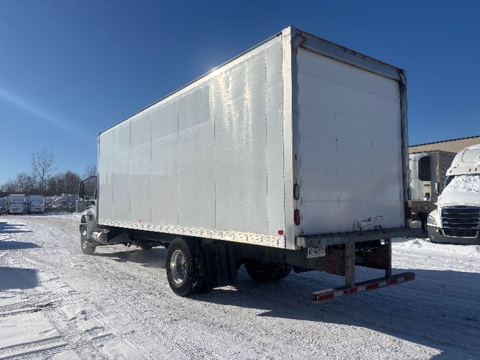 Medium Duty Box Truck-Light and Medium Duty Trucks-International-2020-MV607-Ottawa-ON-296,186\n\t\tkm-$ 47,750 - Image 6