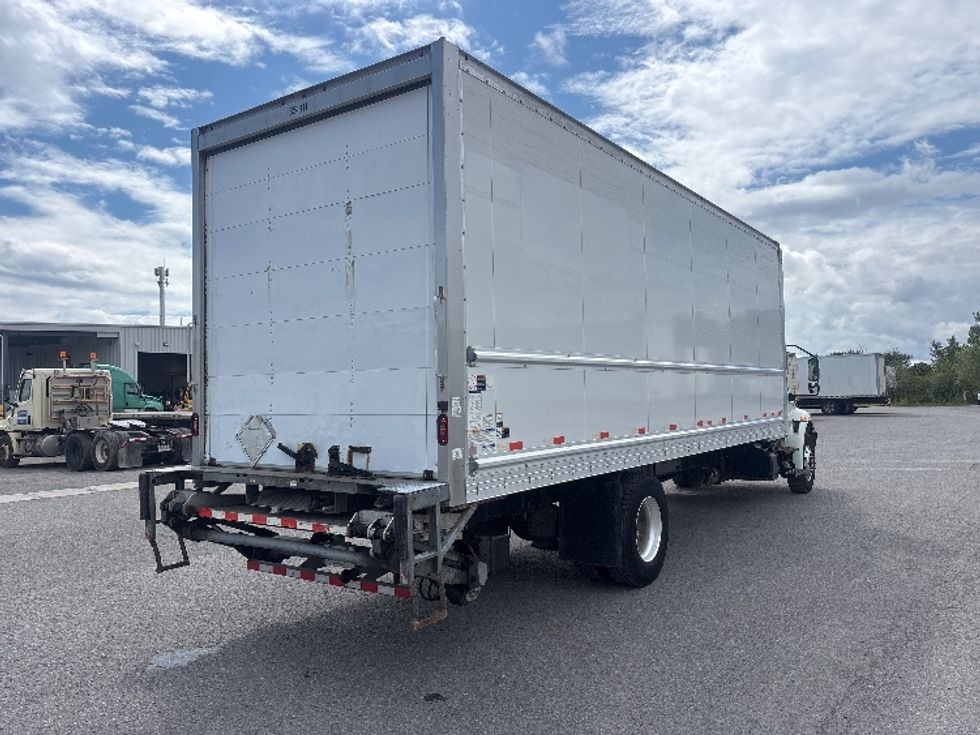 Medium Duty Box Truck-Light and Medium Duty Trucks-International-2020-MV607-Ottawa-ON-306,374\n\t\tkm-$ 48,250 - Image 13