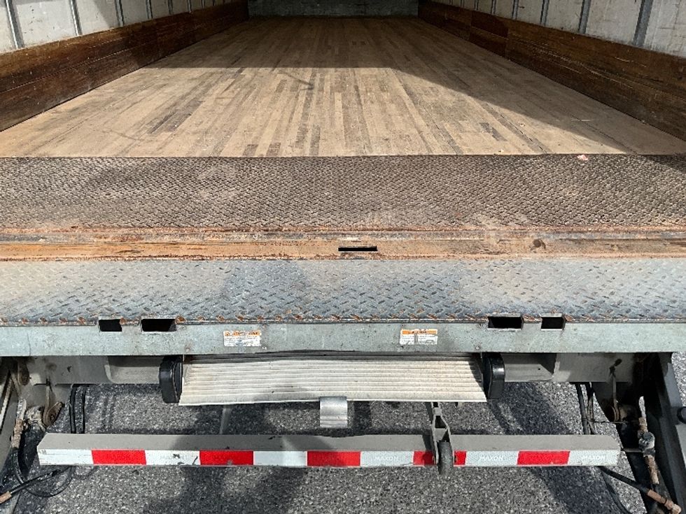 Medium Duty Box Truck-Light and Medium Duty Trucks-International-2020-MV607-Ottawa-ON-323,878\n\t\tkm-$ 57,000 - Image 10