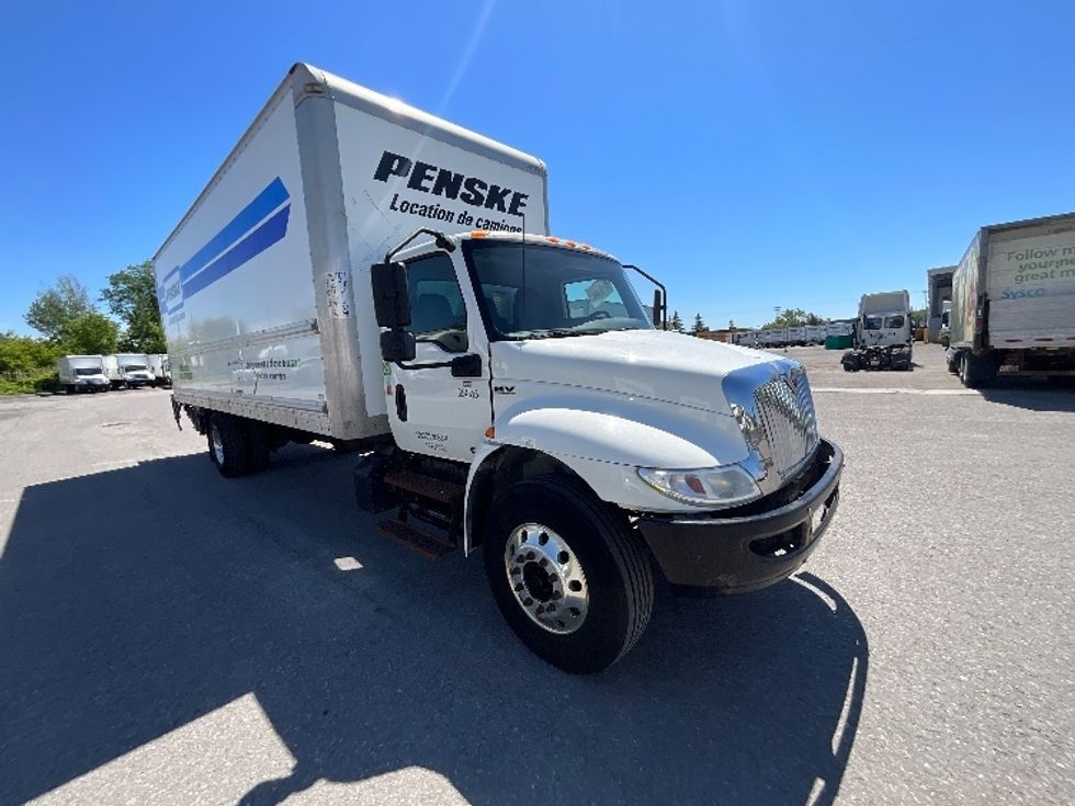 Medium Duty Box Truck-Light and Medium Duty Trucks-International-2020-MV607-Ottawa-ON-356,870\n\t\tkm-$ 41,500 - Image 1