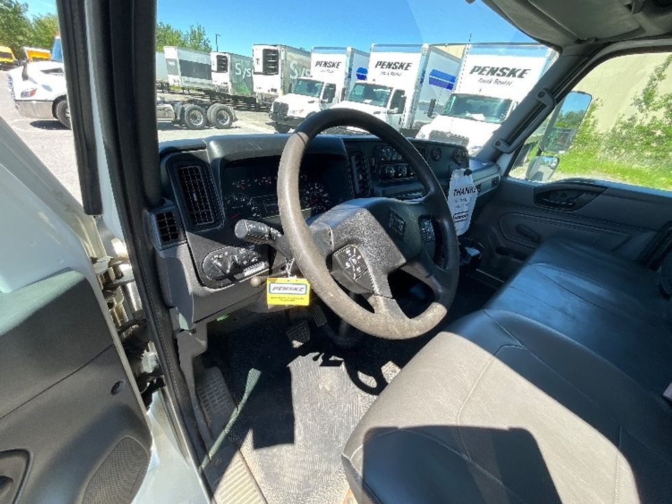 Medium Duty Box Truck-Light and Medium Duty Trucks-International-2020-MV607-Ottawa-ON-356,870\n\t\tkm-$ 41,500 - Image 17