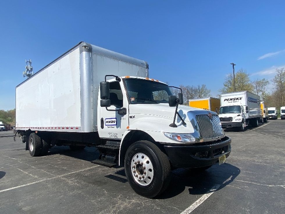 Medium Duty Box Truck-Light and Medium Duty Trucks-International-2020-MV607-Parsippany-NJ-100,447\n\t\tmiles-$ 57,500 - Image 1