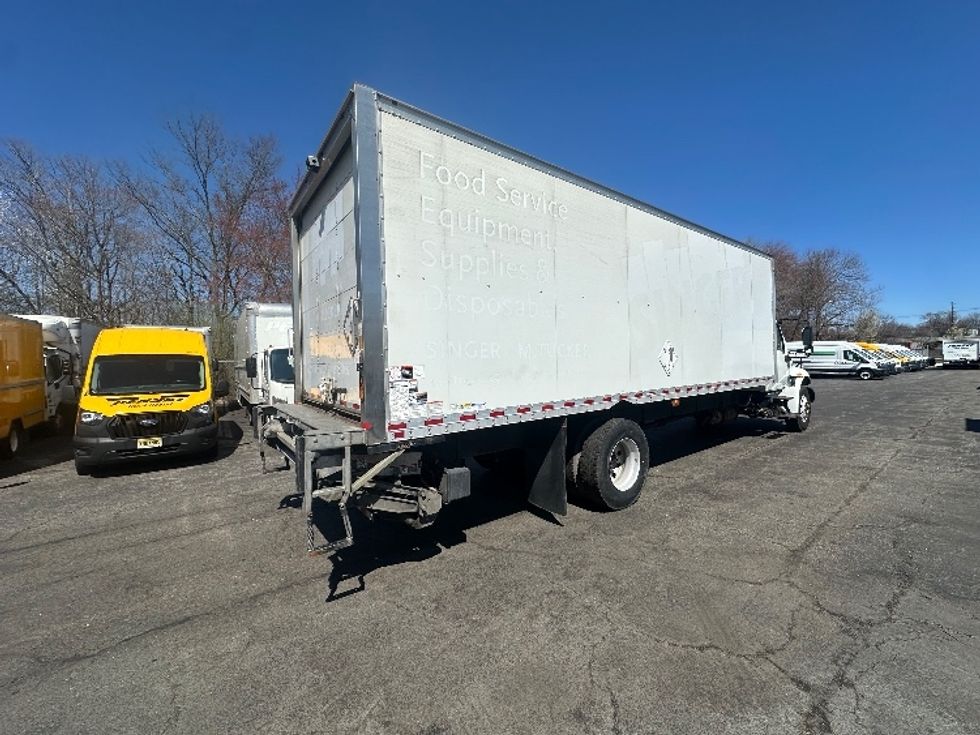Medium Duty Box Truck-Light and Medium Duty Trucks-International-2020-MV607-Parsippany-NJ-130,764\n\t\tmiles-$ 52,250 - Image 13