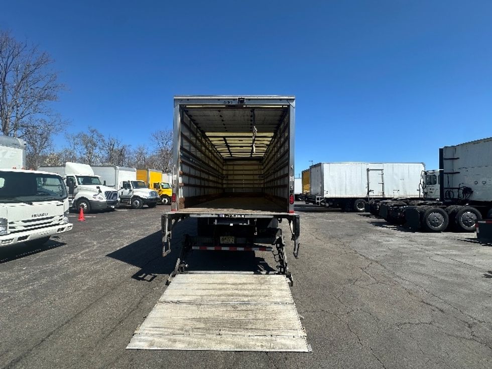 Medium Duty Box Truck-Light and Medium Duty Trucks-International-2020-MV607-Parsippany-NJ-130,764\n\t\tmiles-$ 52,250 - Image 9