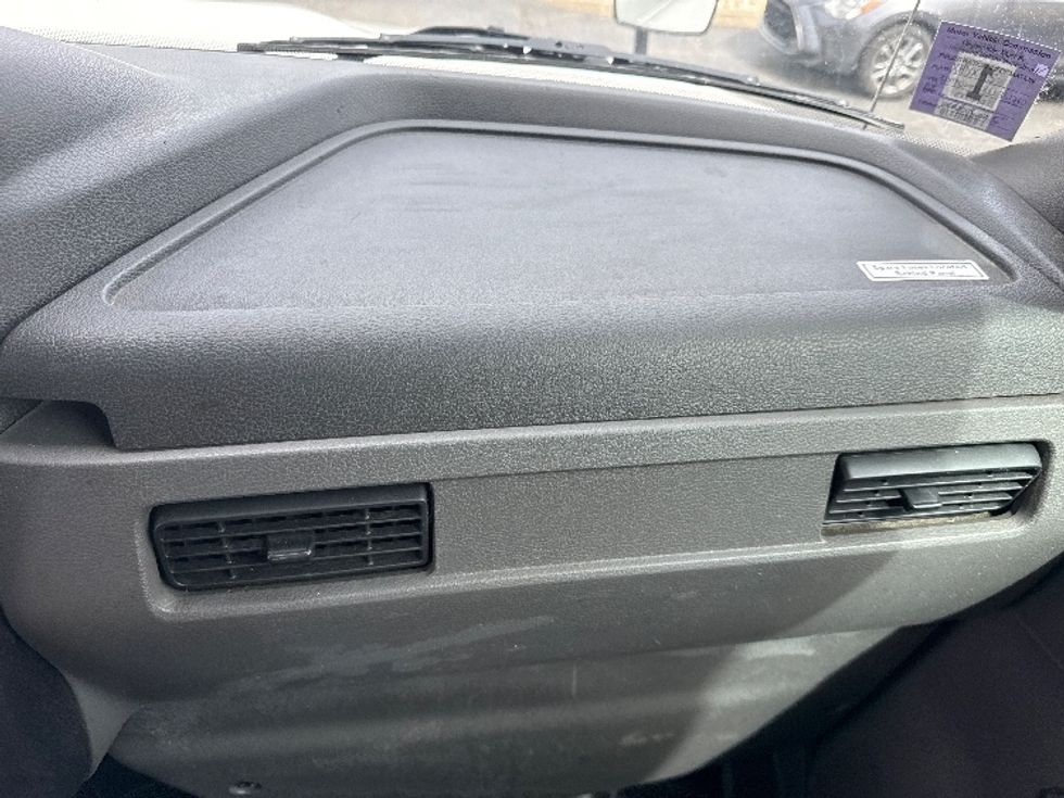 Medium Duty Box Truck-Light and Medium Duty Trucks-International-2020-MV607-Parsippany-NJ-171,549\n\t\tmiles-$ 48,000 - Image 21