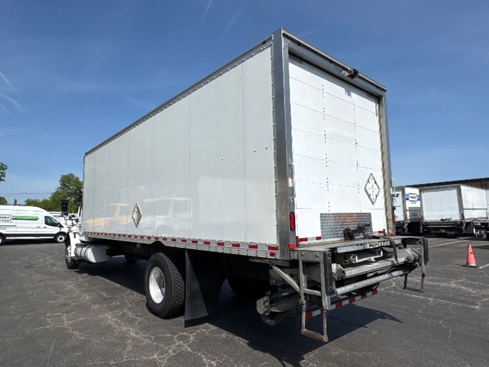Medium Duty Box Truck-Light and Medium Duty Trucks-International-2020-MV607-Parsippany-NJ-72,650\n\t\tmiles-$ 57,250 - Image 6