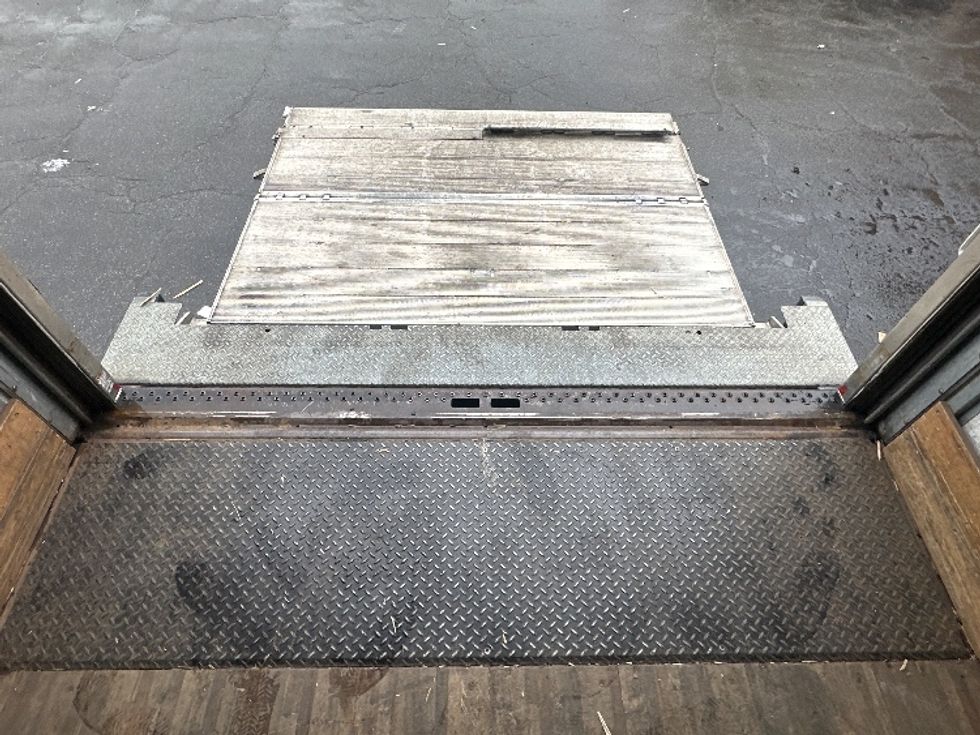 Medium Duty Box Truck-Light and Medium Duty Trucks-International-2020-MV607-Parsippany-NJ-77,981\n\t\tmiles-$ 57,750 - Image 10