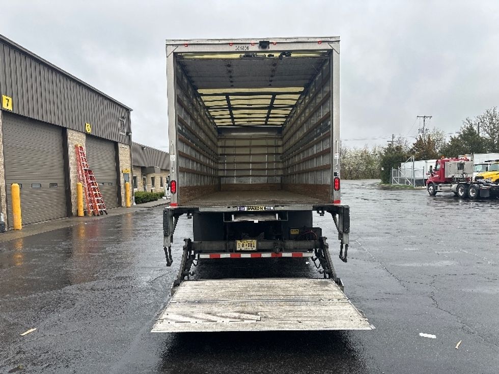 Medium Duty Box Truck-Light and Medium Duty Trucks-International-2020-MV607-Parsippany-NJ-77,981\n\t\tmiles-$ 57,750 - Image 9