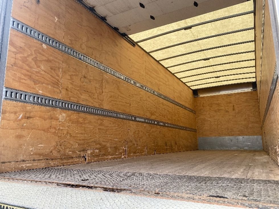 Medium Duty Box Truck-Light and Medium Duty Trucks-International-2020-MV607-Parsippany-NJ-94,739\n\t\tmiles-$ 56,250 - Image 11
