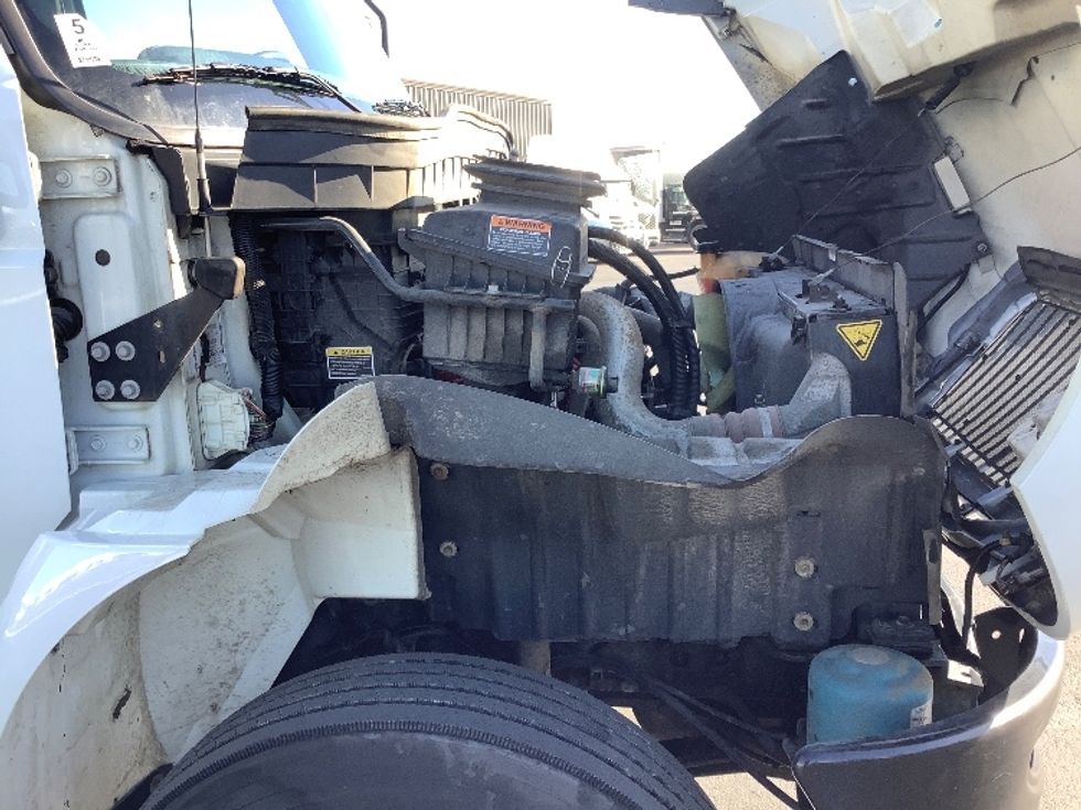 Medium Duty Box Truck-Light and Medium Duty Trucks-International-2020-MV607-Pasco-WA-114,883\n\t\tmiles-$ 54,000 - Image 21