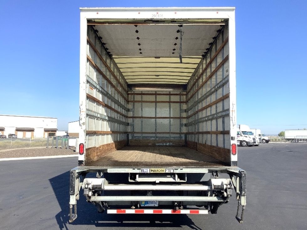 Medium Duty Box Truck-Light and Medium Duty Trucks-International-2020-MV607-Pasco-WA-114,883\n\t\tmiles-$ 54,000 - Image 8
