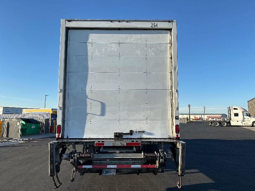 Medium Duty Box Truck-Light and Medium Duty Trucks-International-2020-MV607-Pasco-WA-164,940\n\t\tmiles-$ 53,250 - Image 7