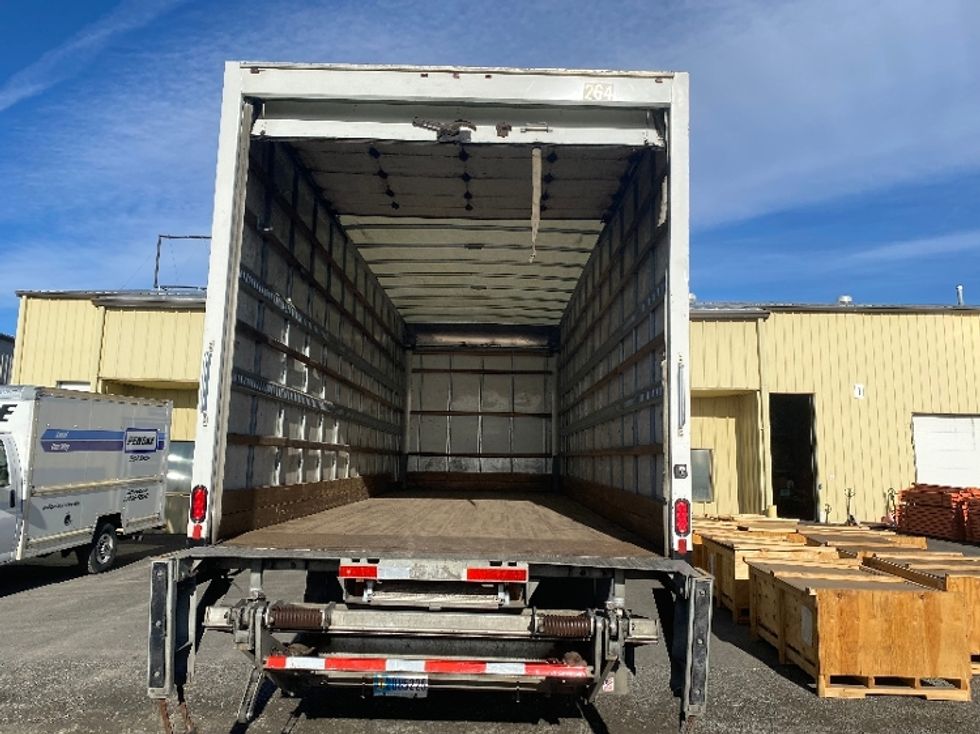 Medium Duty Box Truck-Light and Medium Duty Trucks-International-2020-MV607-Pasco-WA-164,940\n\t\tmiles-$ 53,250 - Image 8