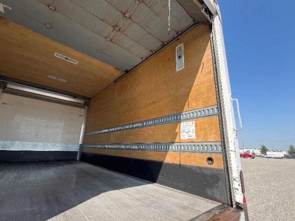 Medium Duty Box Truck-Light and Medium Duty Trucks-International-2020-MV607-Pasco-WA-181,368\n\t\tmiles-$ 39,500 - Image 12