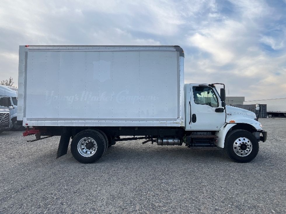 Medium Duty Box Truck-Light and Medium Duty Trucks-International-2020-MV607-Pasco-WA-181,371\n\t\tmiles-$ 39,500 - Image 15