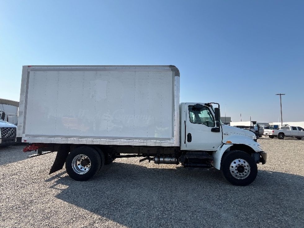 Medium Duty Box Truck-Light and Medium Duty Trucks-International-2020-MV607-Pasco-WA-195,606\n\t\tmiles-$ 39,250 - Image 15