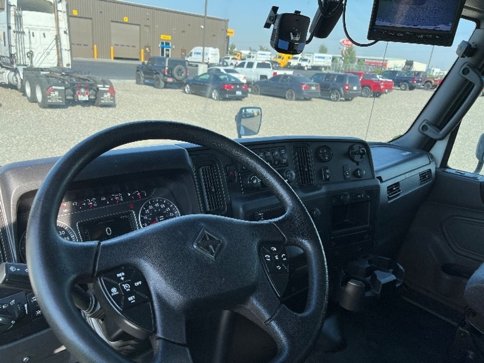 Medium Duty Box Truck-Light and Medium Duty Trucks-International-2020-MV607-Pasco-WA-195,606\n\t\tmiles-$ 39,250 - Image 17