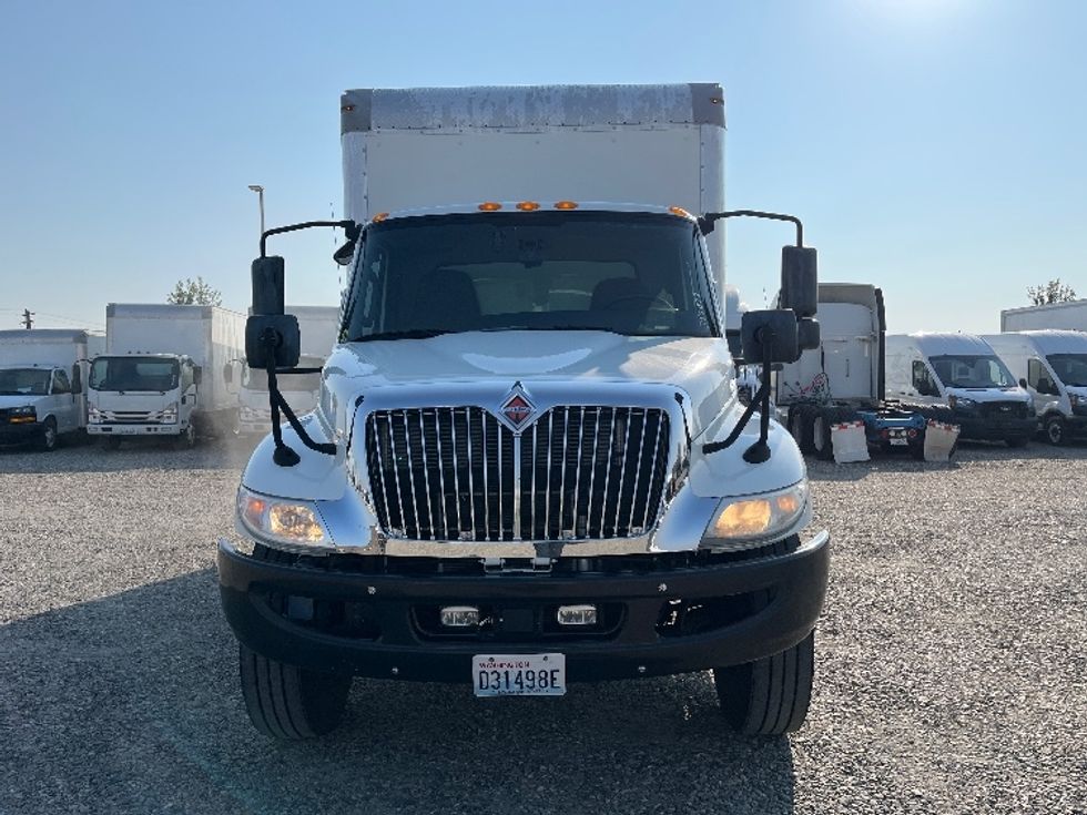 Medium Duty Box Truck-Light and Medium Duty Trucks-International-2020-MV607-Pasco-WA-195,606\n\t\tmiles-$ 39,250 - Image 2