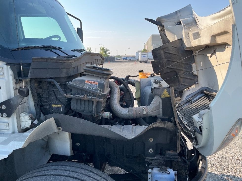 Medium Duty Box Truck-Light and Medium Duty Trucks-International-2020-MV607-Pasco-WA-195,606\n\t\tmiles-$ 39,250 - Image 23