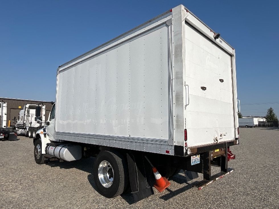 Medium Duty Box Truck-Light and Medium Duty Trucks-International-2020-MV607-Pasco-WA-195,606\n\t\tmiles-$ 39,250 - Image 6