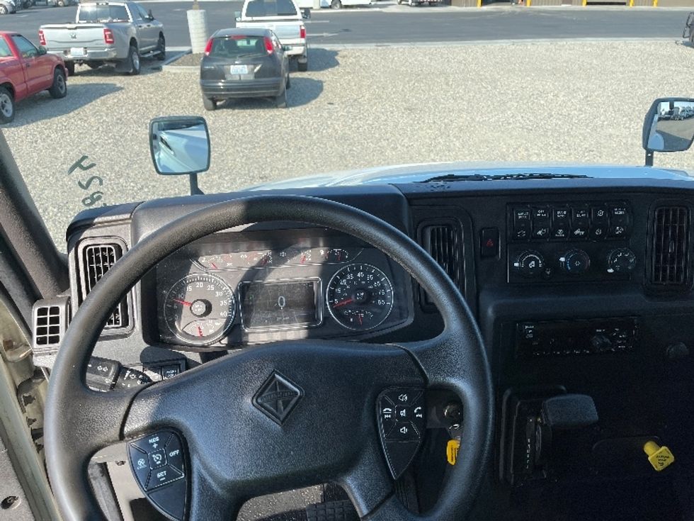 Medium Duty Box Truck-Light and Medium Duty Trucks-International-2020-MV607-Pasco-WA-231,648\n\t\tmiles-$ 34,250 - Image 18