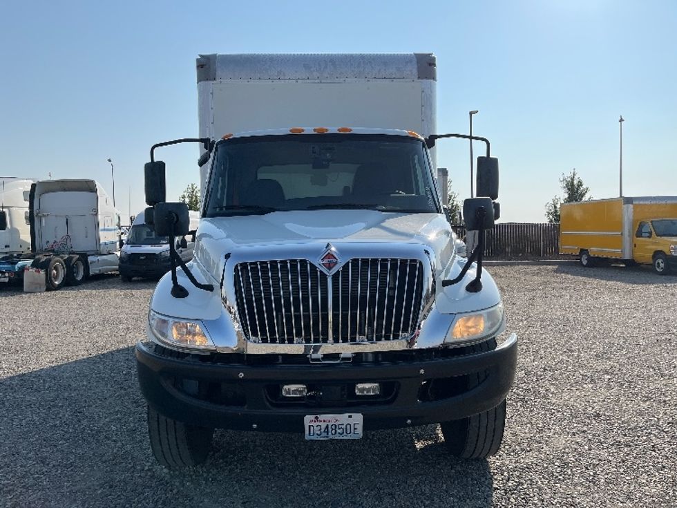 Medium Duty Box Truck-Light and Medium Duty Trucks-International-2020-MV607-Pasco-WA-231,648\n\t\tmiles-$ 34,250 - Image 2