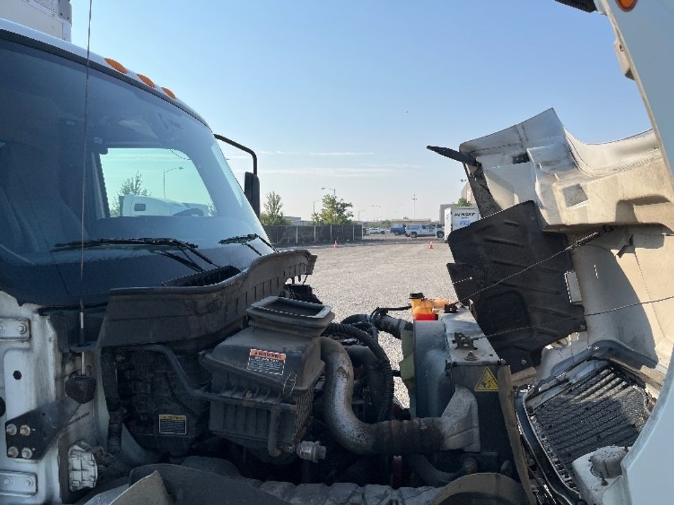 Medium Duty Box Truck-Light and Medium Duty Trucks-International-2020-MV607-Pasco-WA-231,648\n\t\tmiles-$ 34,250 - Image 23